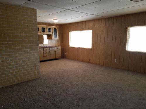 13220 20th St, Phoenix AZ  85022-5104 exterior