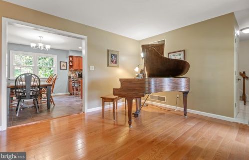 1707 Crossfield Dr, Lancaster PA 17603-6789 exterior