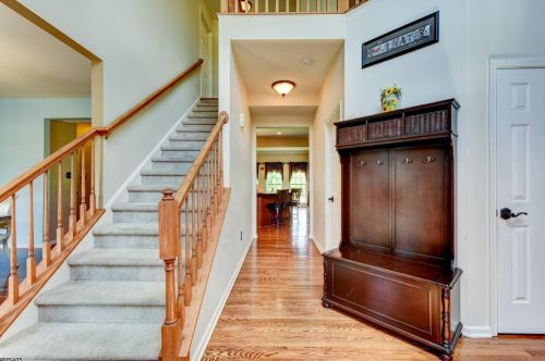 20 Everitts Rd, East Amwell Township, NJ 08551-1848