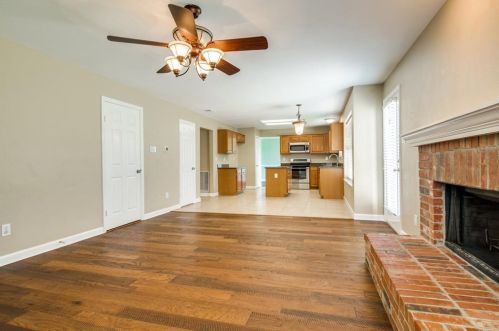 4024 Bonita Dr, Plano TX  75024-7240 exterior