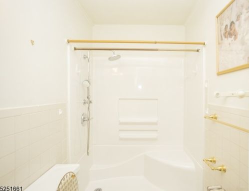 9 Rich St, Irvington NJ  07111-2020 exterior