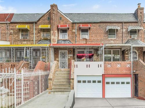 4162 Paulding Ave, Bronx, NY 10466-4710