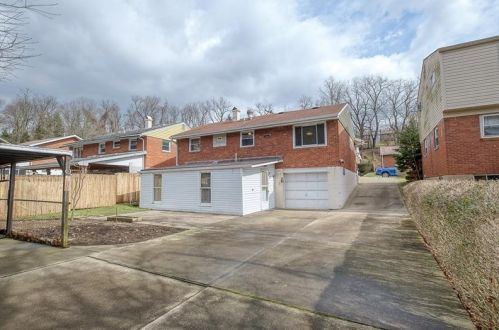 139 Gilmore Dr, Pittsburgh, PA 15235-5259