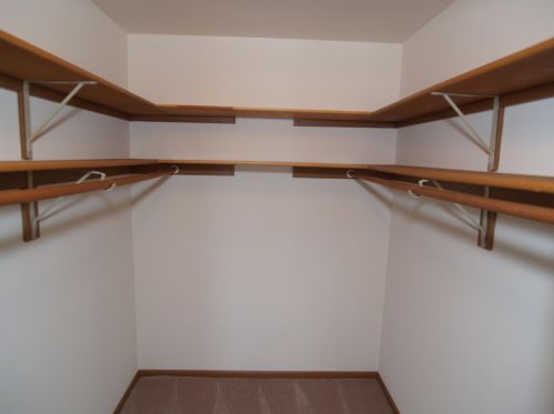 4559 Greenridge Cir, Milwaukee WI 53220-3376 exterior