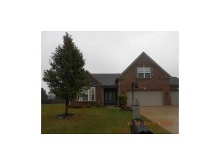 9357 Woodslake Dr, Indianapolis, IN 46278-5072
