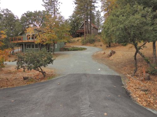 18570 Harper Rd, Groveland, CA 95321-1300