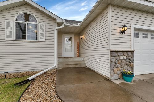 336 Pheasant Dr, Sartell, MN 56377-2023
