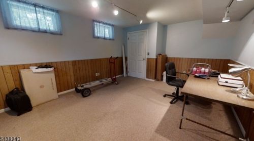 434 Buckhorn Dr, Belvidere NJ  07823-2707 exterior