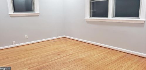 850 Longshore Ave, Philadelphia PA  19111-4423 exterior