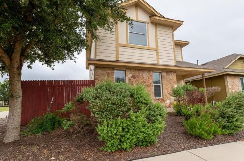 4608 Credo Ln, Austin TX  78725-2929 exterior
