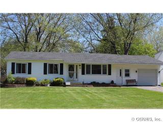 34 Francine Dr, Rochester, NY 14606-3343