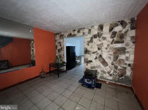 1509 Morris Rd, Washington, DC 20020-4412