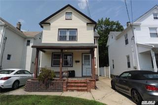170 Lincoln Ave, Garden City, NY 11501-2541