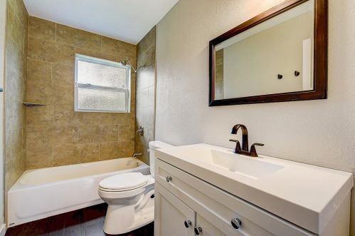 709 Pinehurst Dr, Richardson TX 75080-4113 exterior