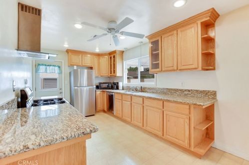 223 Benbow St, Covina CA 91722-2909 exterior