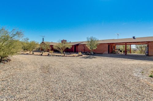 45316 20th St, Phoenix AZ 85087-6562 exterior