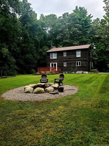 47 Cook Hill Rd, Norwich, CT 06351-3608
