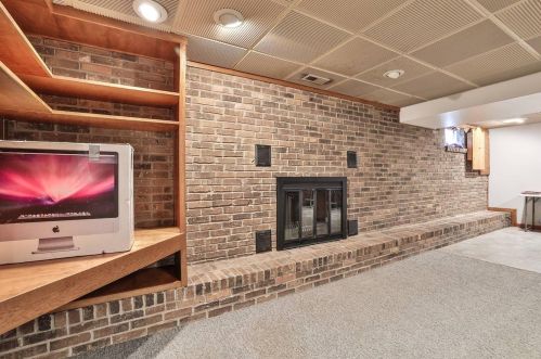 3024 Triplecrown Dr, North Bend OH  45052-9607 exterior
