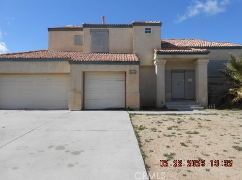 12266 Nuevo Ct, Victorville, CA 92395-5752