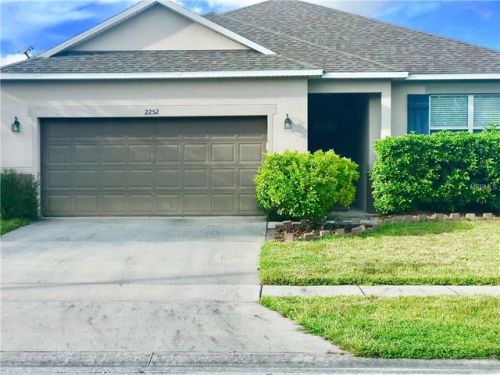 2252 Plantation Oak Dr, Orlando, FL 32824-4854