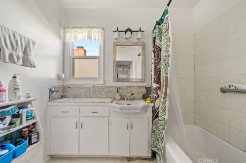 8347 California Ave, Whittier CA  90605-1122 exterior