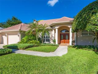 8596 Woodbriar Dr, Sarasota, FL 34238-5666