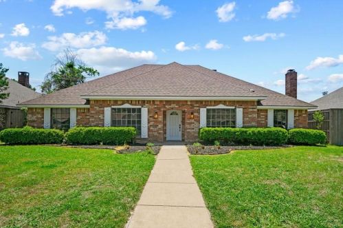 702 Spring Brook Dr, Allen, TX 75002-2210