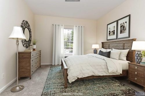 5216 Richmond Rd, West Milford Lakes, NJ 07480-1933