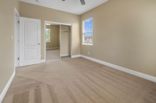 576 Bramblewood Ave, Lathrop CA 95330-9370 exterior