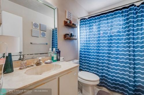 11910 12 St, Hollywood FL 33026-3874 exterior