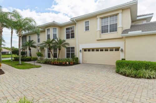 1846 Seville Blvd, Naples, FL 34109-3342