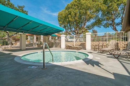 11705 Caminito De Las Missiones, San Diego CA 92128-3343 exterior