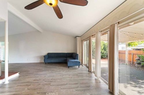 24 Center St, Redlands CA  92373-8102 exterior