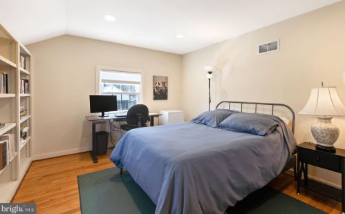 251 Primrose Ave, Lancaster PA  17601-3820 exterior