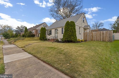 221 Wilson St, Pottstown, PA 19464-4543