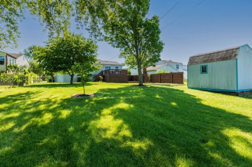 3647 Christopher Pl, Darbydale OH  43123-2427 exterior