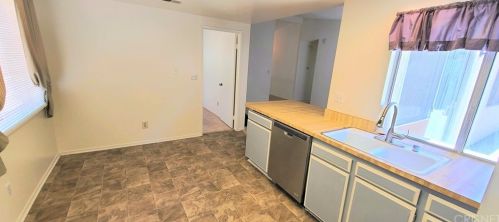 28535 Winterdale Dr, Santa Clarita CA  91387-3136 exterior