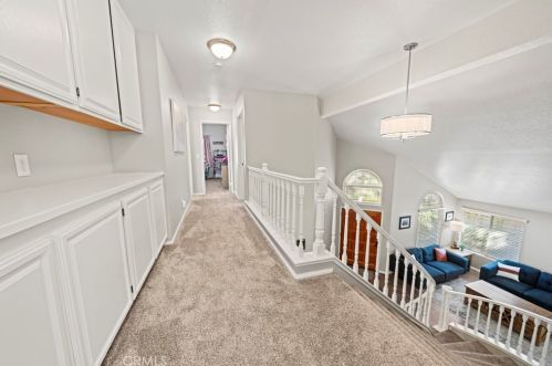 22114 Pamplico Dr, Santa Clarita CA  91350-2186 exterior