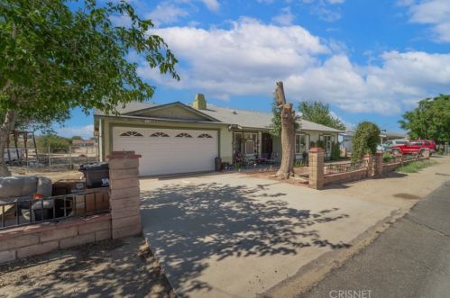 40621 169th St, Lancaster, CA 93535-7152