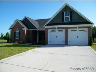 3948 Pleasantburg Dr, Fayetteville NC  28312-7633 exterior