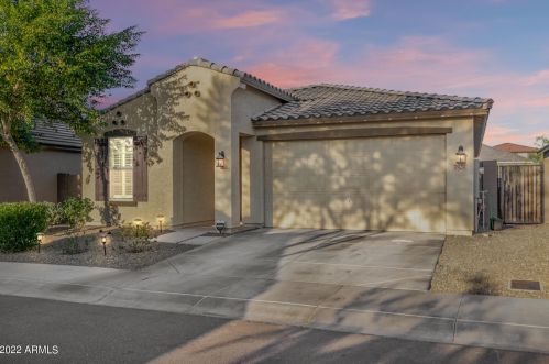 7929 24th Way, Phoenix, AZ 85042-7013