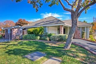 381 Nees Ave, Fresno CA 93720-6152 exterior