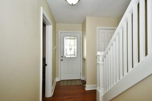 7124 Whipple St, Pittsburgh, PA 15218-1041