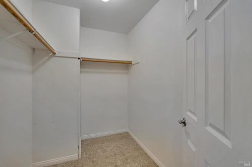 1642 Yardley St, Santa Rosa CA 95403-2390 exterior