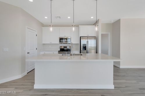 3515 Tewa Cir, Eloy AZ  85131-1112 exterior