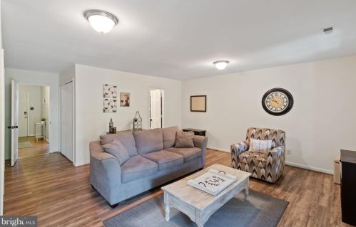 307 Dundee Pl, Fredericksburg VA  22405-2087 exterior