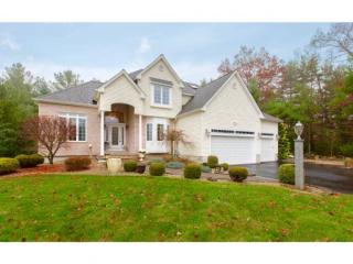 4 Leonard Ln, Salem, NH 03079-4825