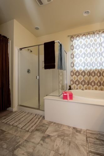 730 Sawtooth St, Manteca CA  95337-7827 exterior