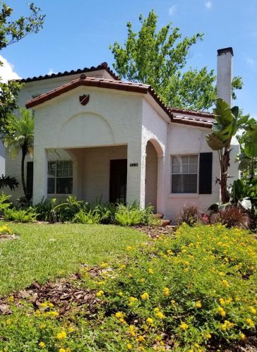 516 Florida St, Orlando, FL 32806-1330