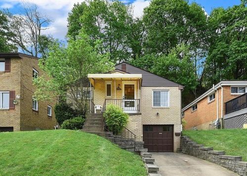 3959 Boulevard Dr, Pittsburgh PA  15217-2619 exterior